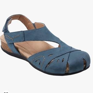 Earth Shoes Birdine Casual Round toe Fisherman Sandals Size 9 Moroccan Blue